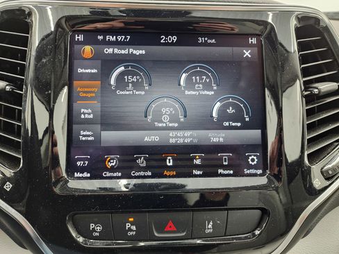 Used 2021 Jeep Cherokee Limited w/ Elite Package image 56