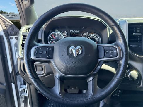 Used 2024 RAM 3500 Tradesman w/ Chrome Appearance Group image 11