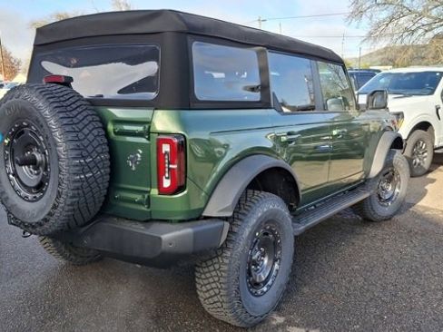 New 2024 Ford Bronco Outer Banks image 10