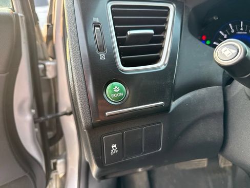 Used 2014 Honda Civic EX image 17