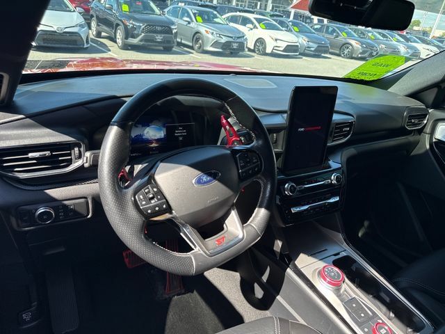Used 2022 Ford Explorer ST w/ Equipment Group 401A AWD/4WD image 18