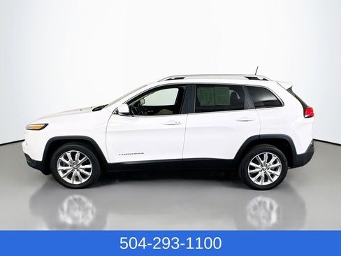 Used 2017 Jeep Cherokee Limited FWD image 9