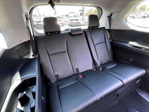 Used 2026 Toyota Grand Highlander AWD image 28