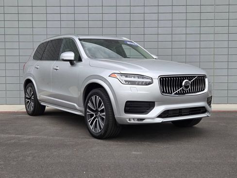 Used 2021 Volvo XC90 T6 Momentum AWD/4WD image 6