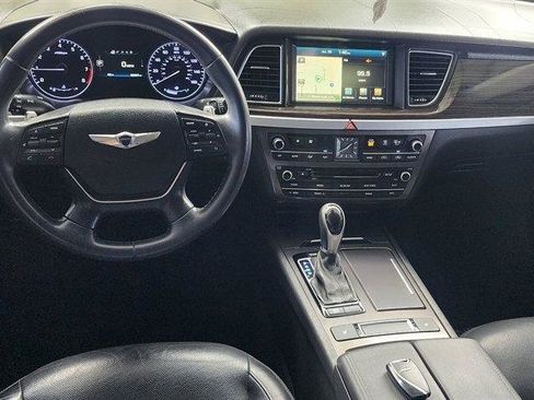 Used 2015 Hyundai Genesis 3.8 RWD image 21