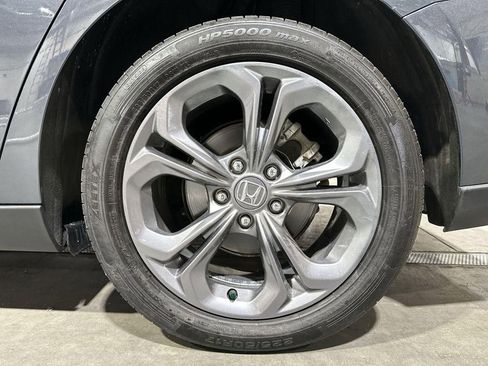 Used 2023 Honda Accord EX image 30