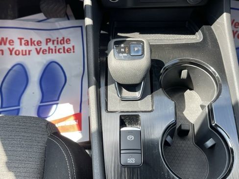 Certified 2022 Nissan Rogue SV image 29