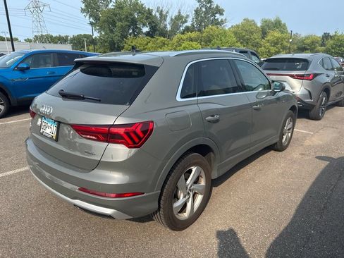 Used 2020 Audi Q3 2.0T Premium w/ Convenience Package AWD/4WD image 23