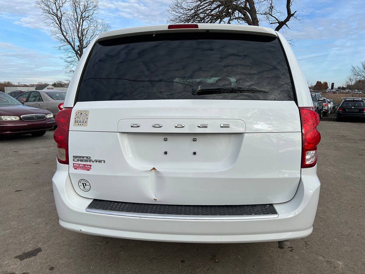 Used 2017 Dodge Grand Caravan SE FWD image 7