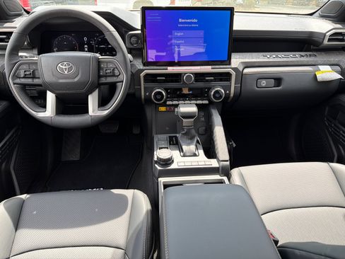 New 2026 Toyota Tacoma Limited AWD/4WD image 22