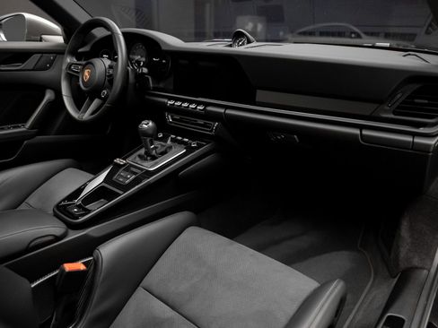 Used 2024 Porsche 911 Carrera T image 62