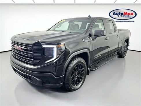 Used 2023 GMC Sierra 1500 Pro w/ Graphite Edition image 4