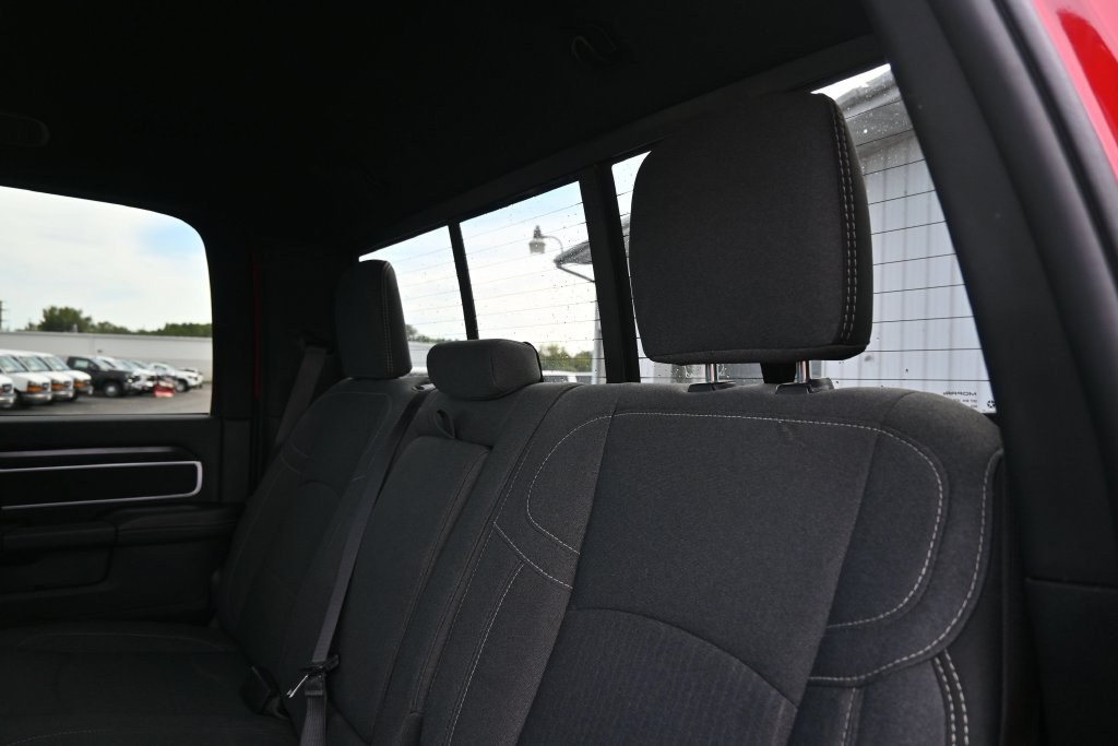 Used 2024 RAM 2500 Big Horn w/ Night Edition AWD/4WD image 26