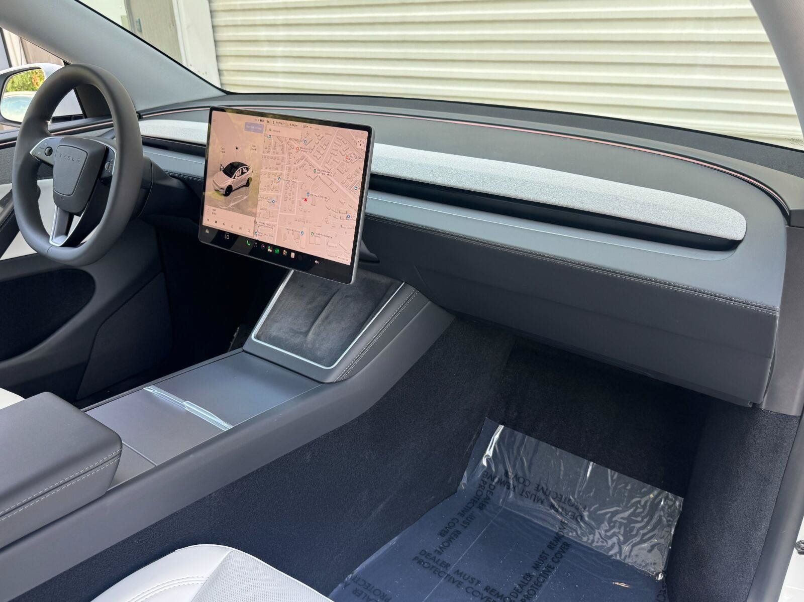 Used 2026 Tesla Model Y Long Range AWD/4WD image 15