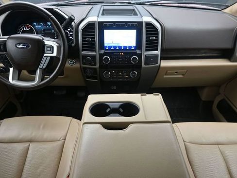 Used 2020 Ford F150 Lariat w/ Trailer Tow Package AWD/4WD image 20
