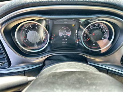 Used 2020 Dodge Challenger SXT image 30