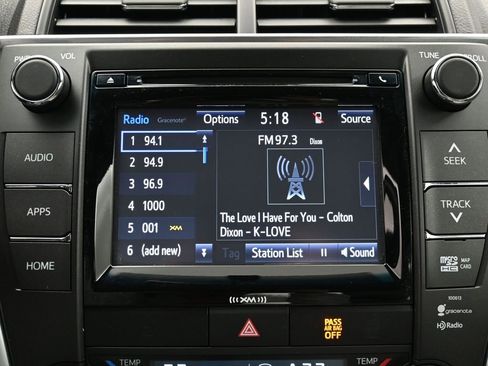 Used 2016 Toyota Camry XLE image 20