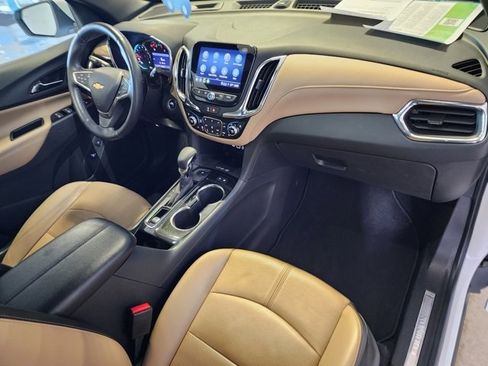 Used 2022 Chevrolet Equinox Premier image 18