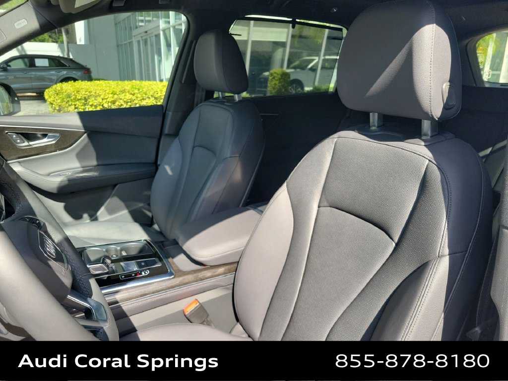 Certified 2023 Audi Q7 2.0T Premium Plus w/ Premium Plus Package AWD/4WD image 19