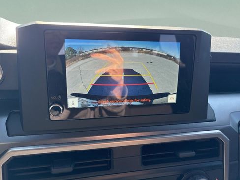 Used 2025 Toyota 4Runner SR5 image 21