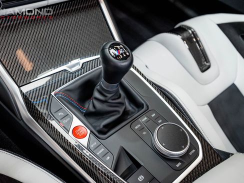 Used 2025 BMW M3 w/ M Carbon Exterior Package RWD image 88