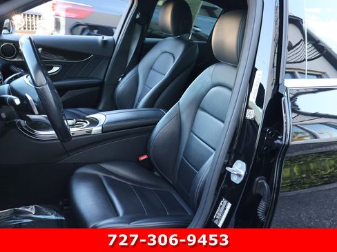 Used 2018 Mercedes-Benz C 300 Sedan image 2