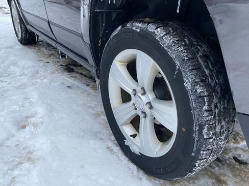 Used 2015 Jeep Patriot Limited w/ Sun/Sound Group image 12