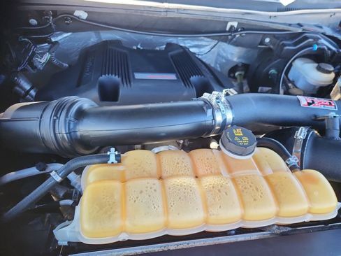 Used 2017 Ford F150 Raptor w/ Equipment Group 802A Luxury image 19