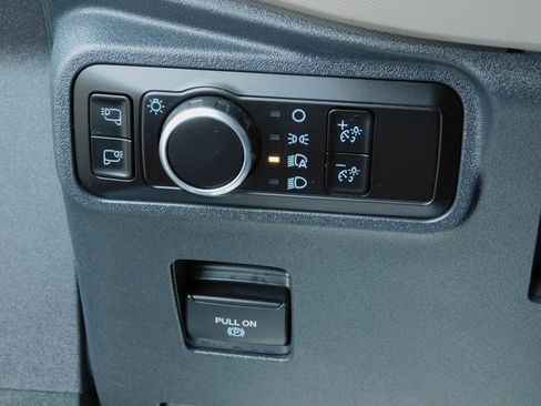 Used 2023 Ford Bronco Wildtrak image 29