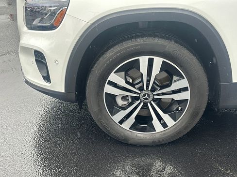 Certified 2025 Mercedes-Benz GLB 250 GLB 250 image 12