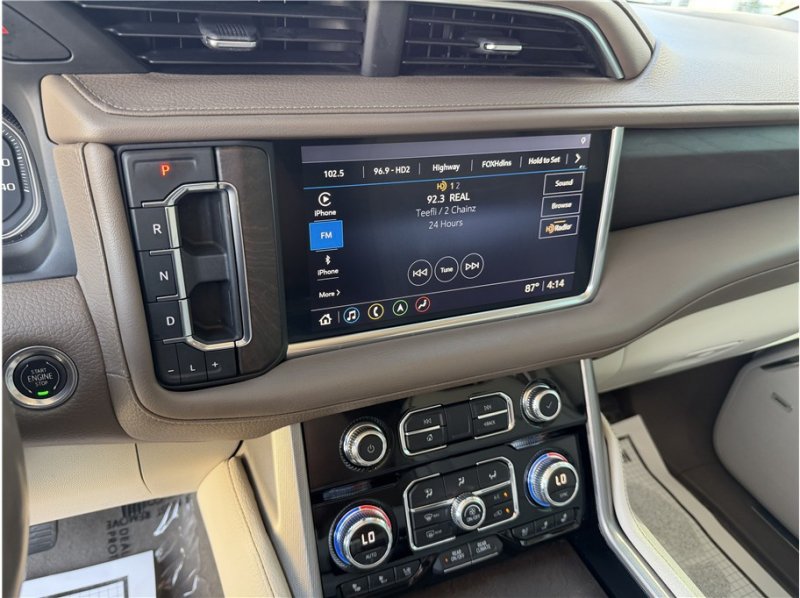 Used 2021 GMC Yukon Denali w/ Denali Premium Package AWD/4WD image 56