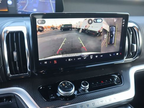 New 2026 Ford Expedition Platinum w/ Stealth Appearance Package image 7