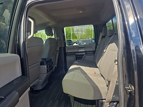 Used 2017 Ford F150 XLT w/ Equipment Group 302A Luxury image 30