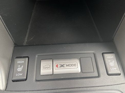 Used 2018 Subaru Forester 2.5i Premium AWD/4WD image 43