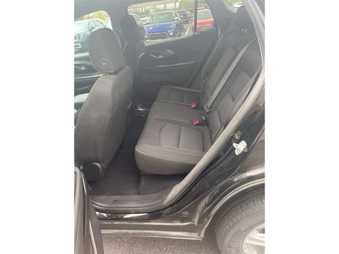Used 2022 GMC Terrain SLE w/ Driver Convenience Package FWD image 10