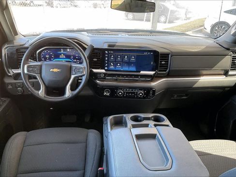 Used 2023 Chevrolet Silverado 1500 LT image 15