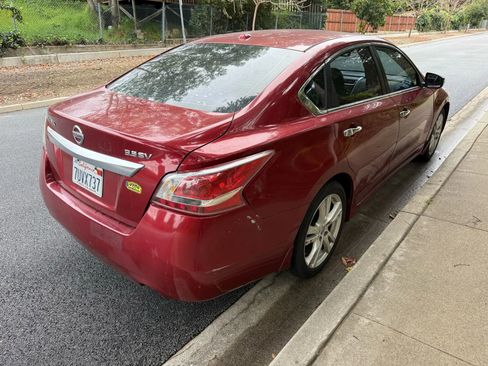 Used 2013 Nissan Altima 3.5 SV FWD image 7
