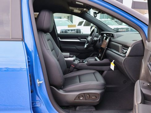 New 2026 GMC Terrain Elevation w/ Elevation Premium Package image 29