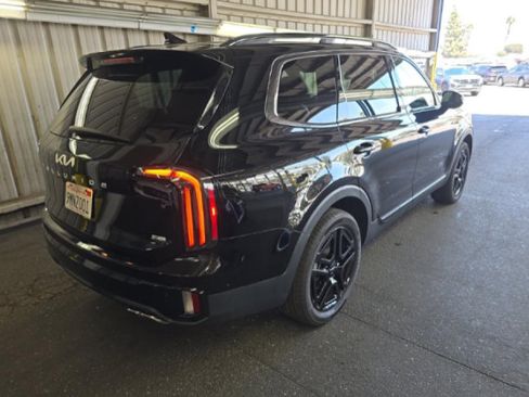 Used 2024 Kia Telluride SX Prestige X-Line AWD/4WD image 3