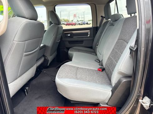 Used 2019 RAM 1500 Classic SLT w/ Luxury Group AWD/4WD image 23