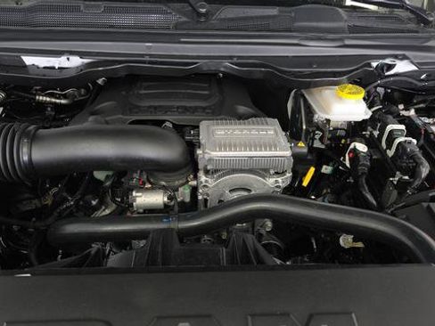 New 2026 RAM 1500 Laramie AWD/4WD image 27