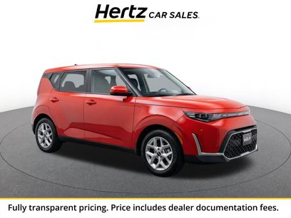 Used 2025 Kia Soul LX w/ LX Technology Package