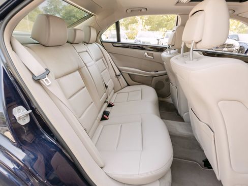 Used 2015 Mercedes-Benz E 350 4MATIC Sedan w/ Premium 1 Package image 37