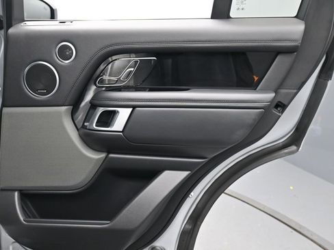 Used 2020 Land Rover Range Rover HSE image 26