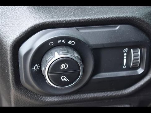 New 2025 Jeep Gladiator Sport image 20