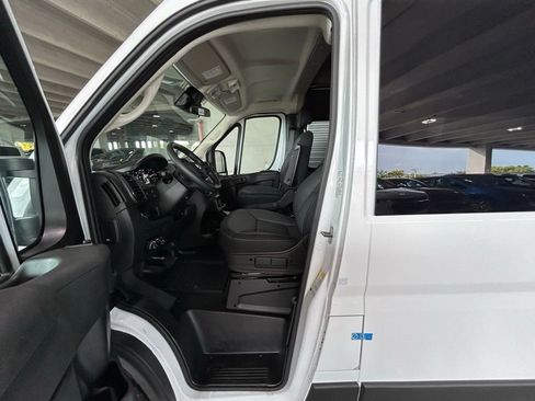 Used 2023 RAM ProMaster 3500 FWD image 10