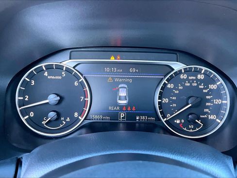 Used 2025 Nissan Altima 2.5 SV image 25