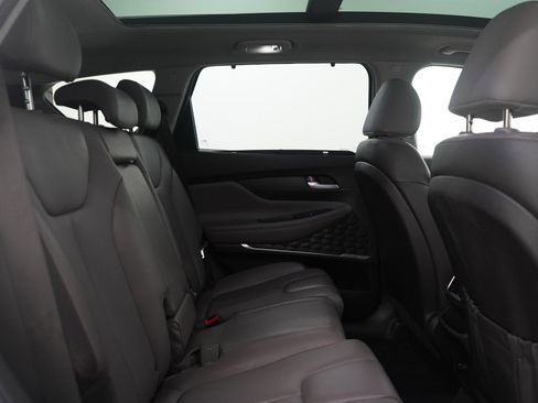 Used 2019 Hyundai Santa Fe Limited image 12