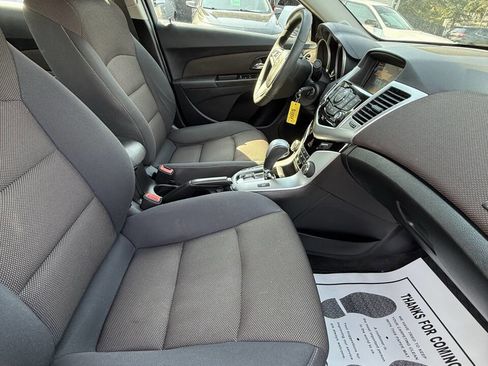 Used 2016 Chevrolet Cruze Eco image 20