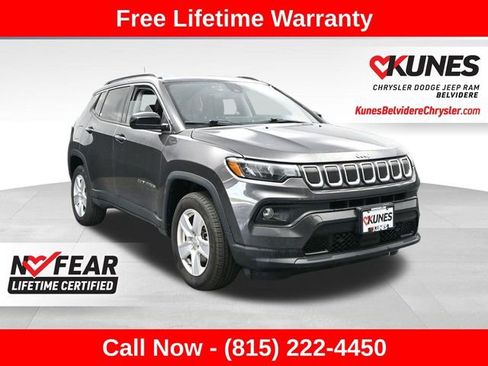 Used 2022 Jeep Compass Latitude AWD/4WD image 1